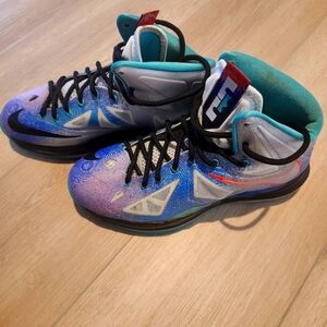 LeBron 10 Pure Platinum